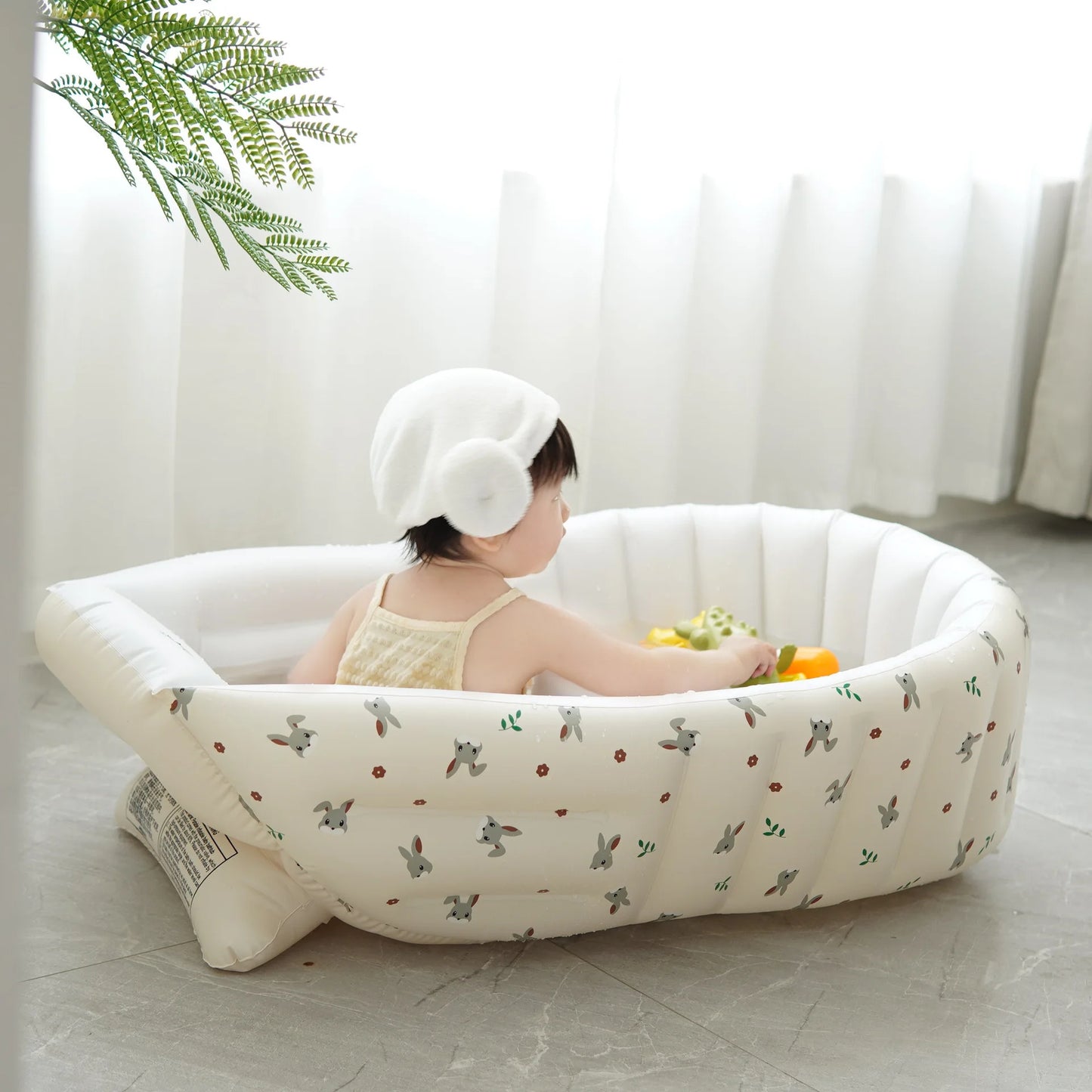 INS-Inspired Baby Bath – Foldable & Fun Inflatable Pool