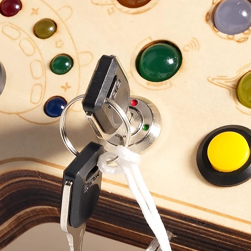 Tableau d'activités Montessori – Jeu de puzzle interactif avec boutons, interrupteurs et lumières