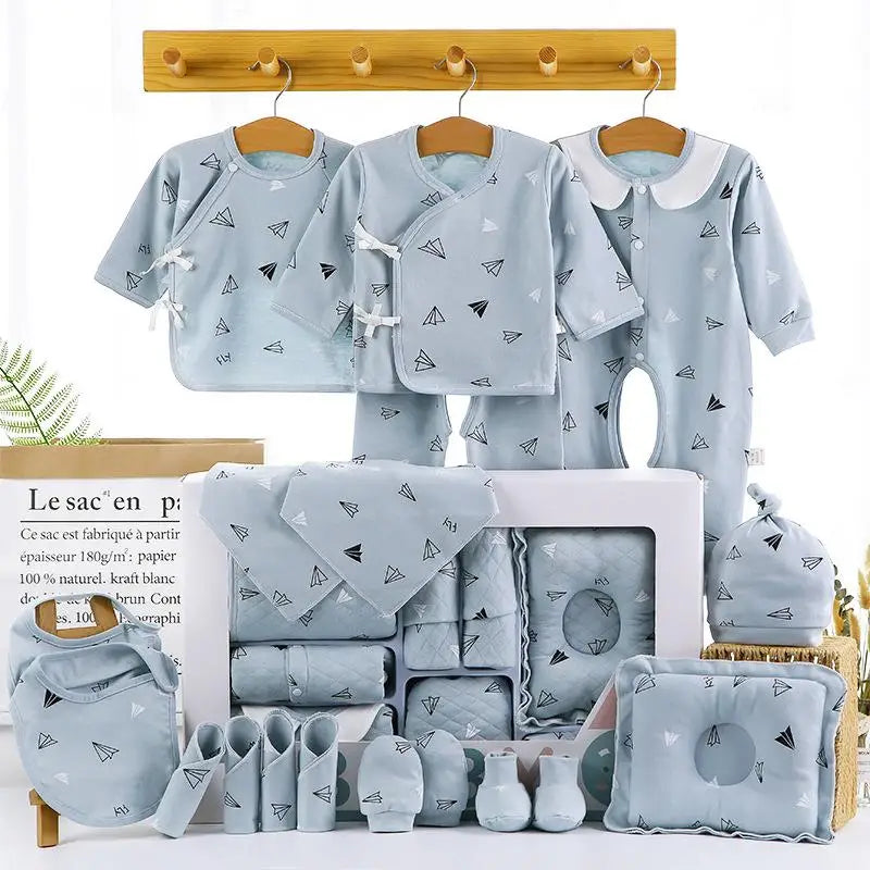 18/22-Piece Newborn Baby Set – Pure Cotton Unisex Clothing (0–6M)