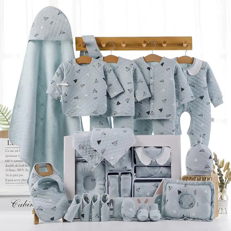 18/22-Piece Newborn Baby Set – Pure Cotton Unisex Clothing (0–6M)