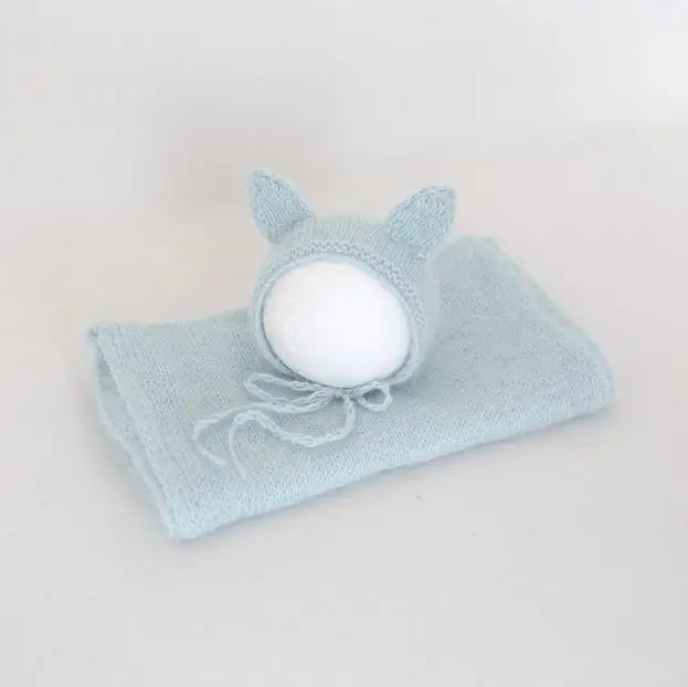 Vintage Newborn Knit Wrap and Bonnet Set for Photography Props