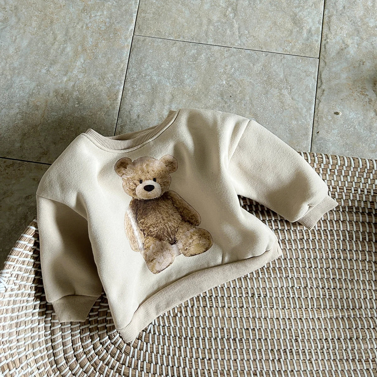 Autumn Winter Baby Clothes Cute Bear Print Casual Wear Top Sweater Thick Girls Boys Pullover Tops Soft Comfortable