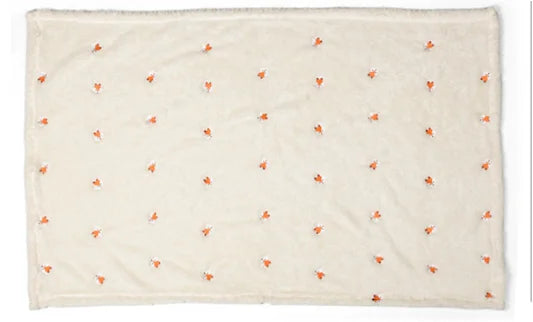 Baby blanket Hug blanket is a baby blanket embroidered nap blanket for children