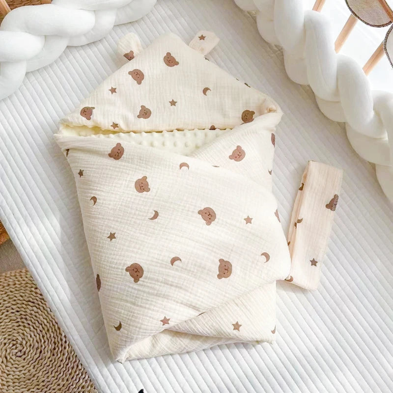 Newborn Warm Blanket for Fall & Winter Infant Cute Bear Print Swaddle Bean Velvet Blanket for Delivery Room & Hospital Discharge