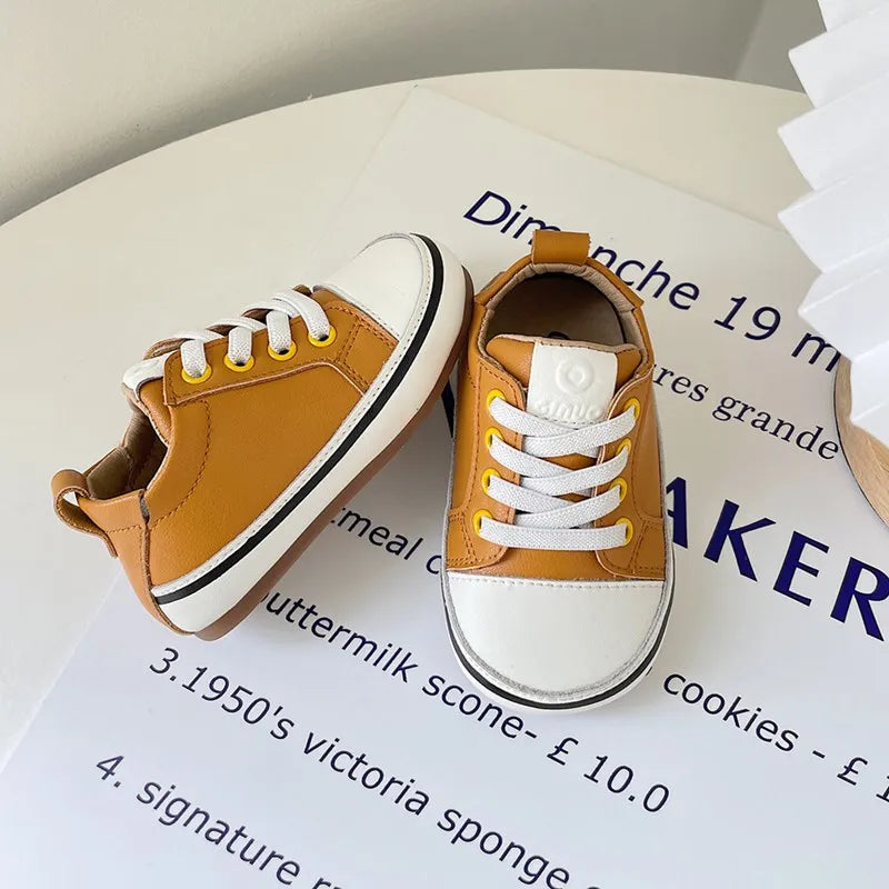 2024 New Spring/Autumn Baby Shoes Leather Toddler Boys Barefoot Shoe Soft Sole Girls Outdoor Tennis Fashion Little Kids Sneakers
