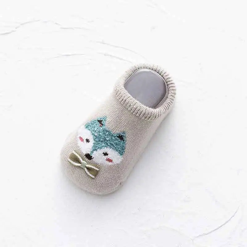 Warm Non-Slip Baby Socks – Animal Print & Cozy Terry