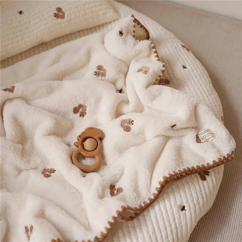 Cartoon Baby Blanket Soft Fleece Kindergarten Kids Quilt for Newborn Swaddling Blankets Stroller Cover Bedding Baby Items