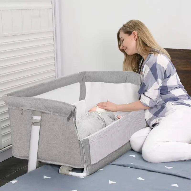 USA European Hottest Baby Bassinet Wholesale Baby Cot Bed Stock Customized Baby Crib Bed