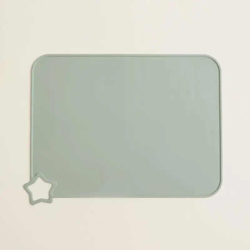 Solid color silicone meal mat, children's food grade silicone meal mat, anti slip and heat-resistant