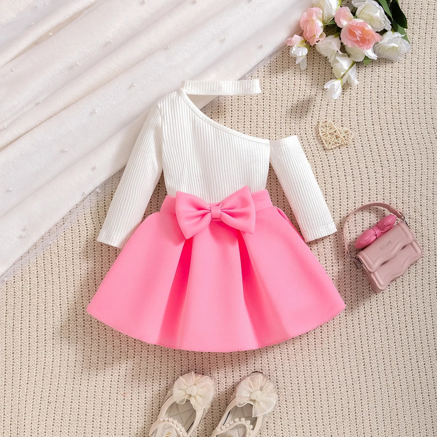 Toddler Girl 2PCS Summer Set – One-Shoulder T-Shirt & Skirt
