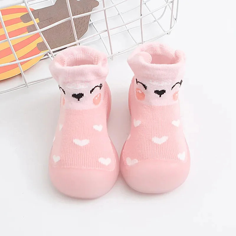 Baby Walking Shoes Soft Bottom Indoor Floor Shoes Anti-Slip Boys And Girls Six to Twelve Months Old Toddler Shoes Comfortable