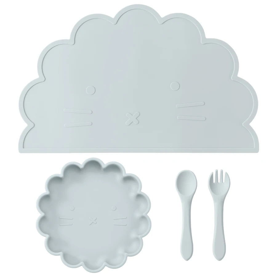 Wholesale BPA Free Silicone Baby Feeding Set 4 Pcs Cartoon Shapes Place Mat Soft Spoon Fork For Kids Newborn Weaning Tableware