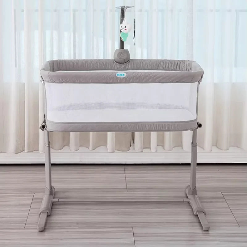 Baby Room Furniture Baby Bedside Crib New Born 9 Height Adjustable Crib Baby Bed Bedside Co-Sleeper bassinet with Mattress