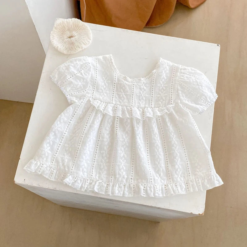 New summer baby clothing, cute lace embroidered solid color top and triangular pants set for 0-3 year old girls