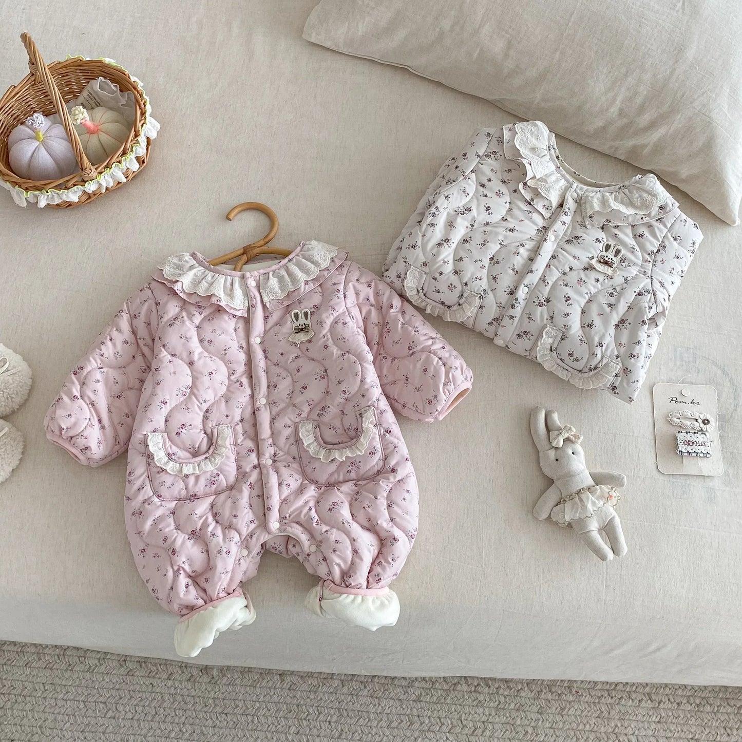 Vintage Floral Baby Romper – Warm & Padded