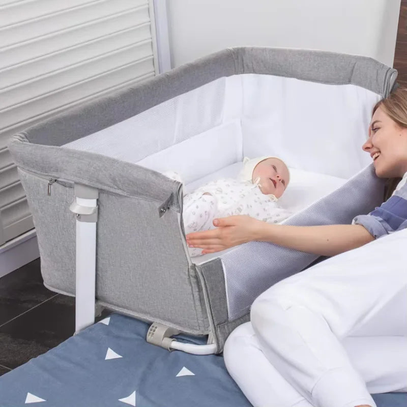 USA European Hottest Baby Bassinet Wholesale Baby Cot Bed Stock Customized Baby Crib Bed