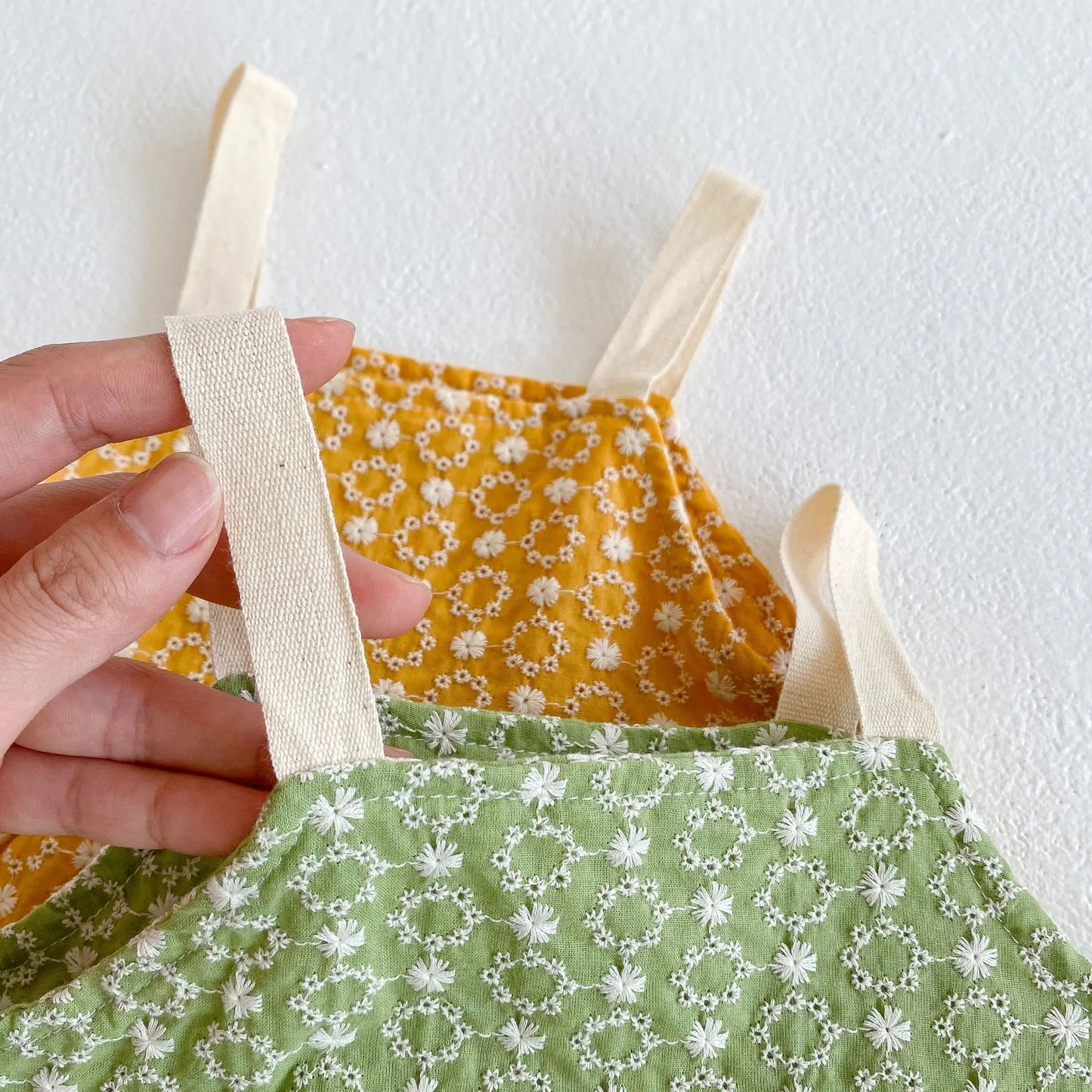 Summer Baby Girl Outfit – Chrysanthemum Jacquard Top & Bread Pants Set