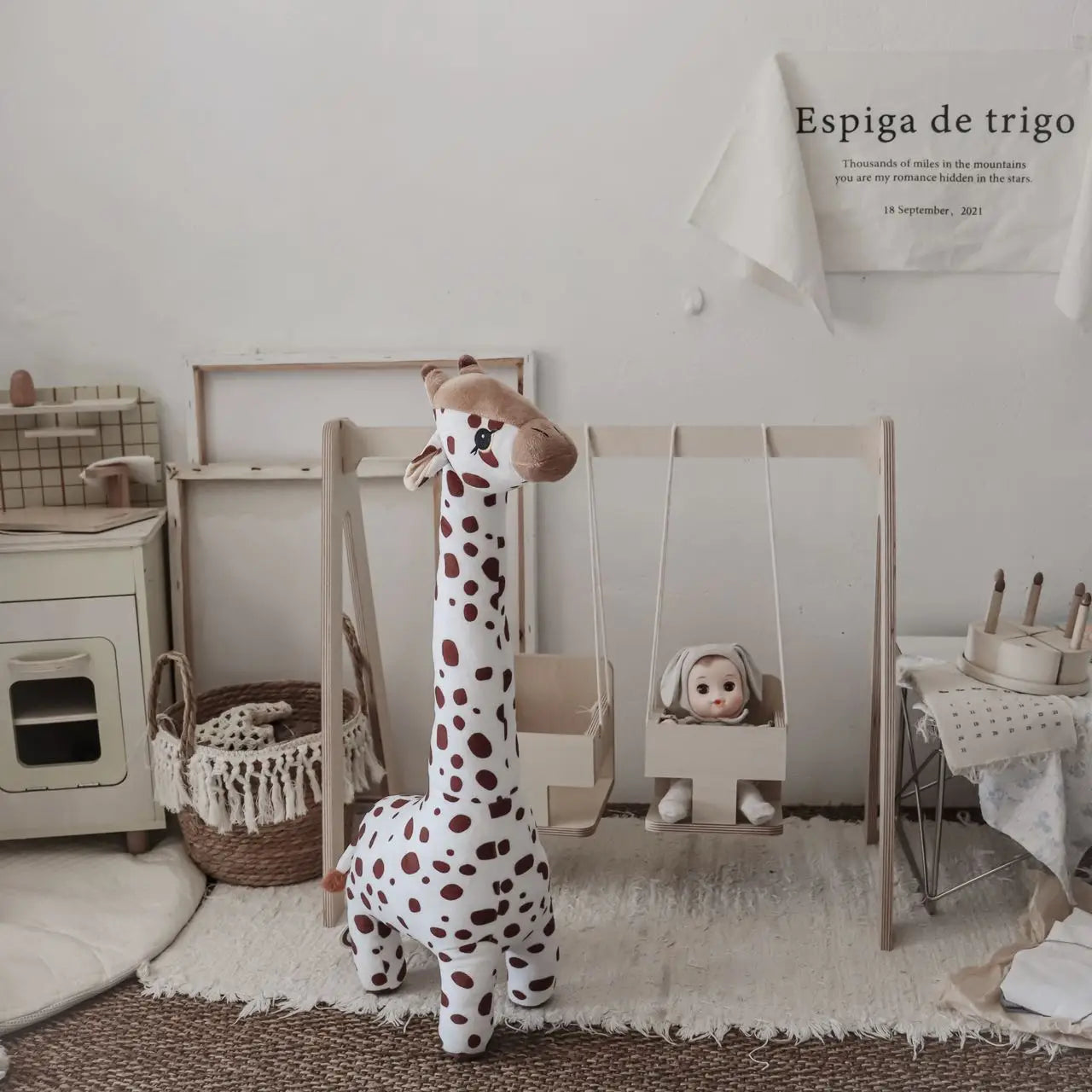 Giraffe Doll – Newborn Sleep Companion & Gift