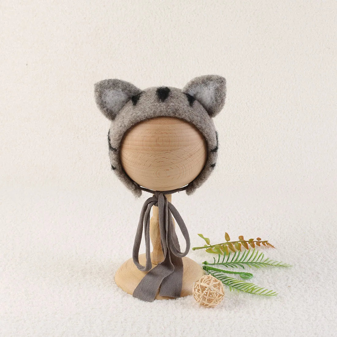 Cute Reindeer Wool Felt Bonnet for Newborn Baby Photo Shoot