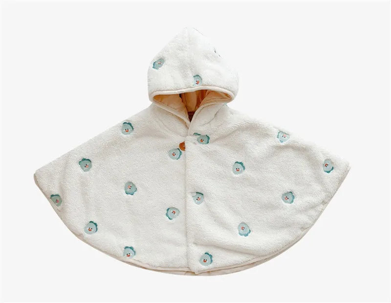 2023 Winter Baby Hooded Cloak Baby Girl Coat Infant Outfit Windproof Coral Velvet Blankets for Newborn Embroidered Baby Clothes