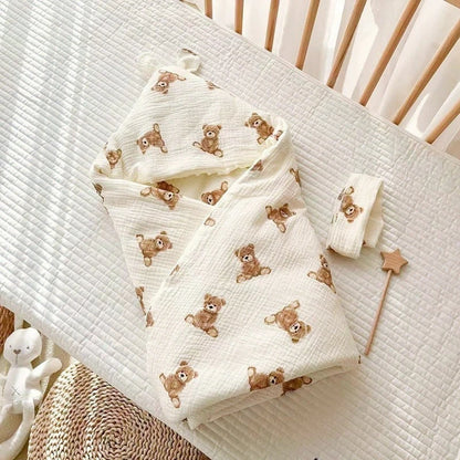 Newborn Warm Blanket for Fall & Winter Infant Cute Bear Print Swaddle Bean Velvet Blanket for Delivery Room & Hospital Discharge