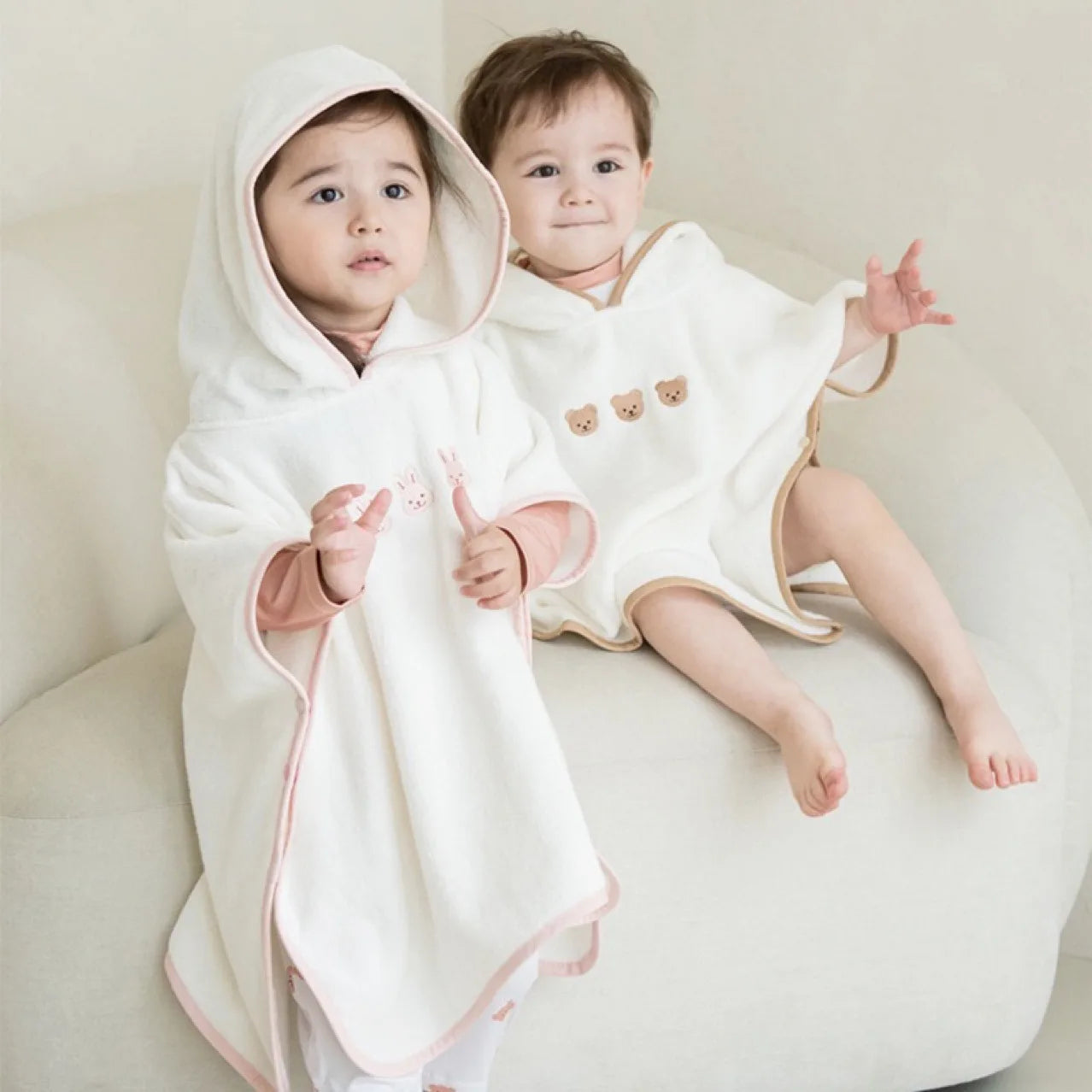 Korean Instagram Children's Bath Towel Baby Absorbent Quick Drying Beach Towel Boys Girls Pure Cotton Cape with Hat Bathrobe