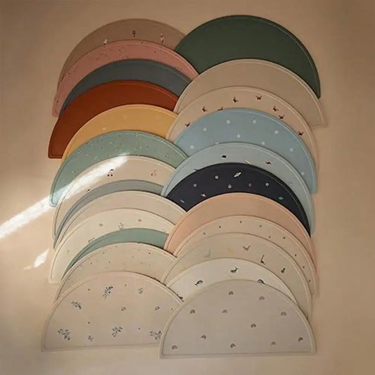 1PCS Silicone Printing Placemat, Baby Cartoon Placemat, Non-slip Insulated Kitchen Table Mat, Easy To Clean and Foldable