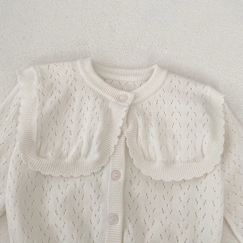 New autumn baby clothing, 0-3 year old female baby, cotton knitted cardigan with a large flip collar knitted jacket