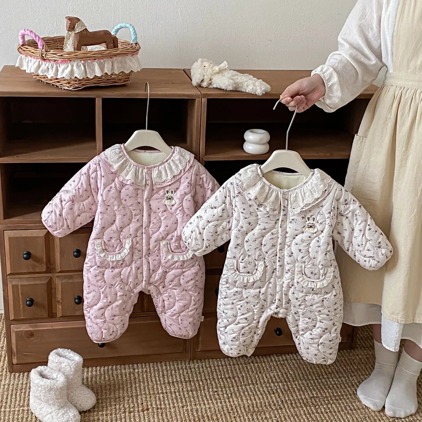 Vintage Floral Baby Romper – Warm & Padded