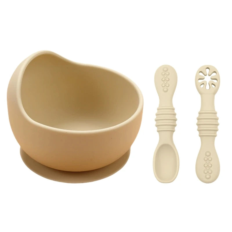 Ensemble d'apprentissage de l'autonomie alimentaire pour tout-petits – Bols en silicone avec couverts