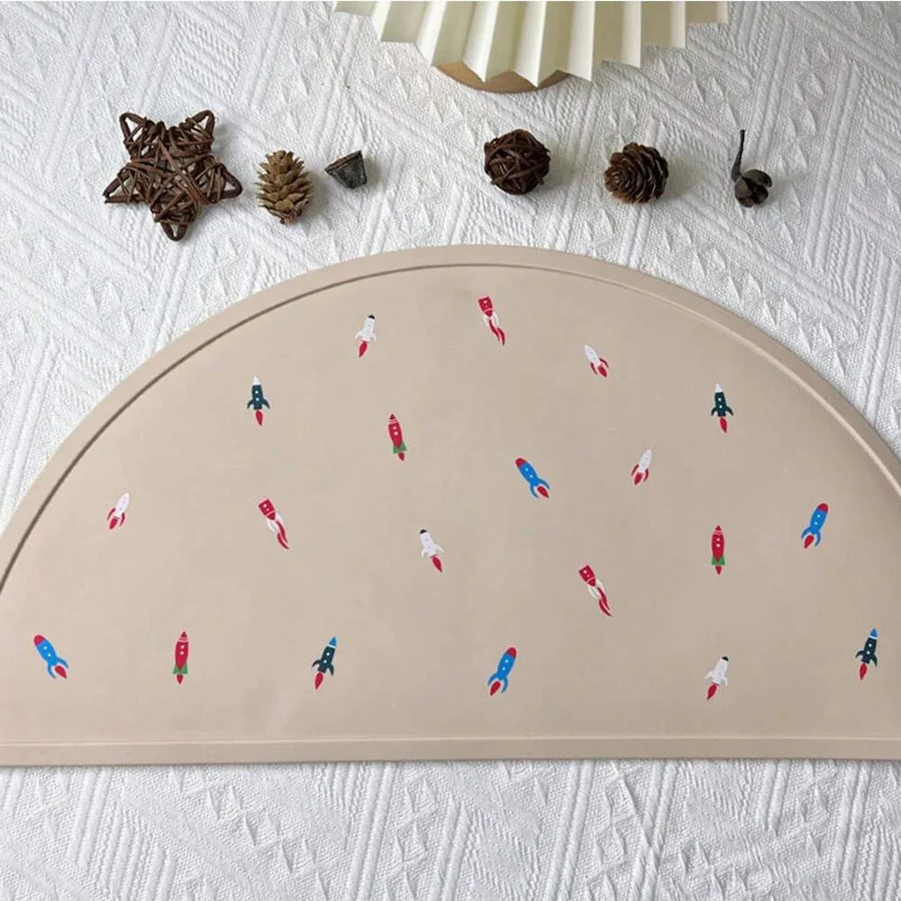 1PCS Silicone Printing Placemat, Baby Cartoon Placemat, Non-slip Insulated Kitchen Table Mat, Easy To Clean and Foldable